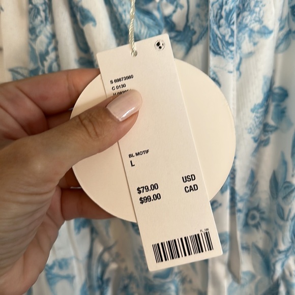 Urban Outfitters open back mini dress - Picture 5 of 7